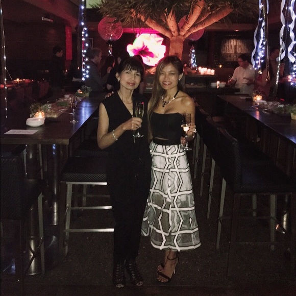 Meet your Posher, Stephanie - Picture 4 of 5